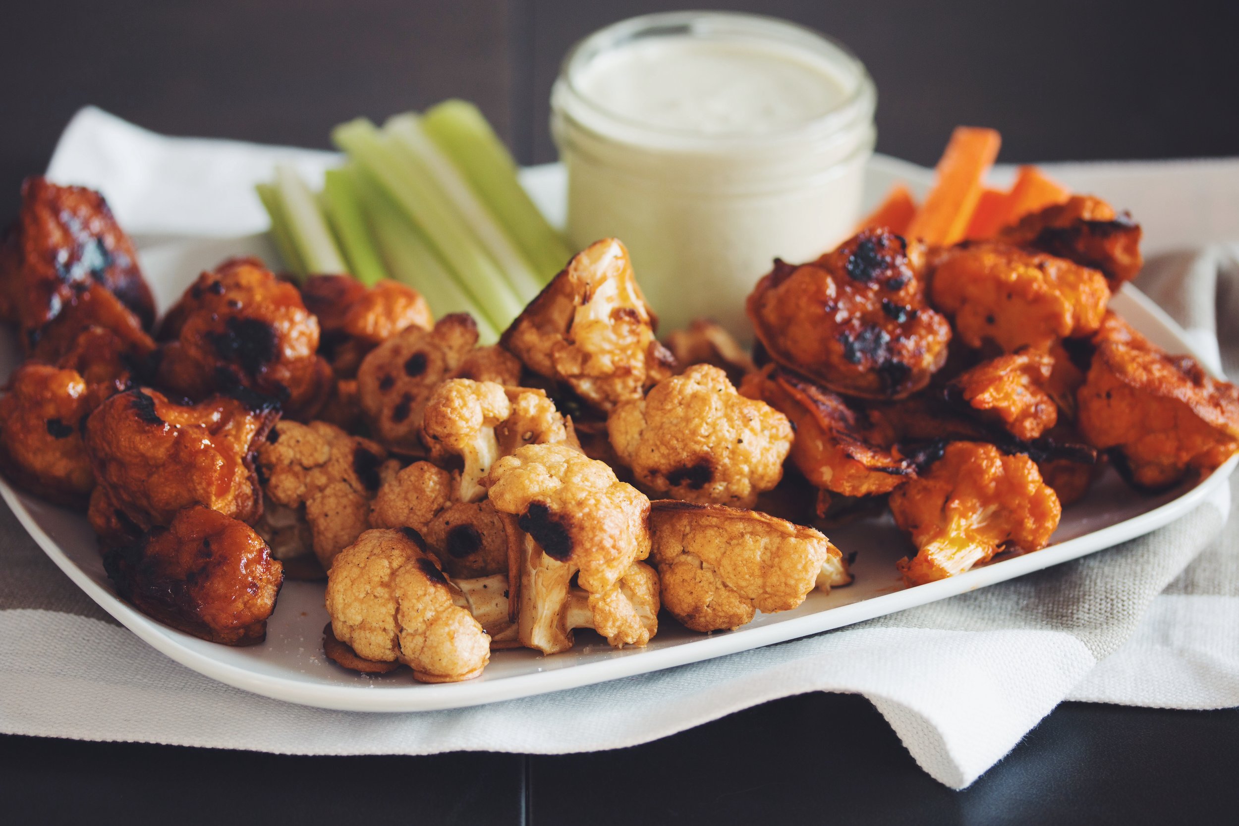 cauliflower buffalo wings_hot for food