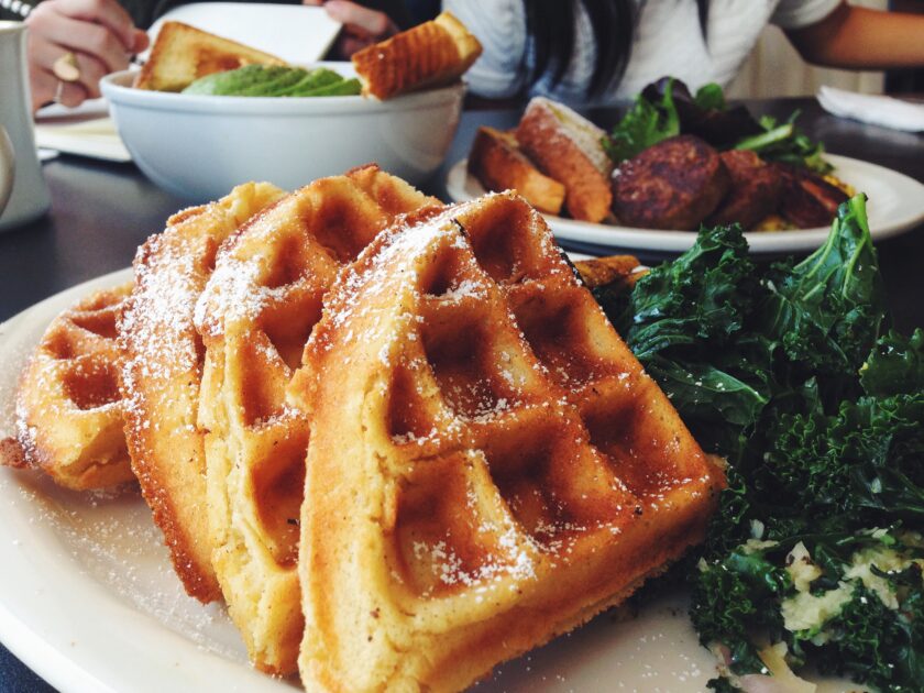 new york_champs diner_hot for food