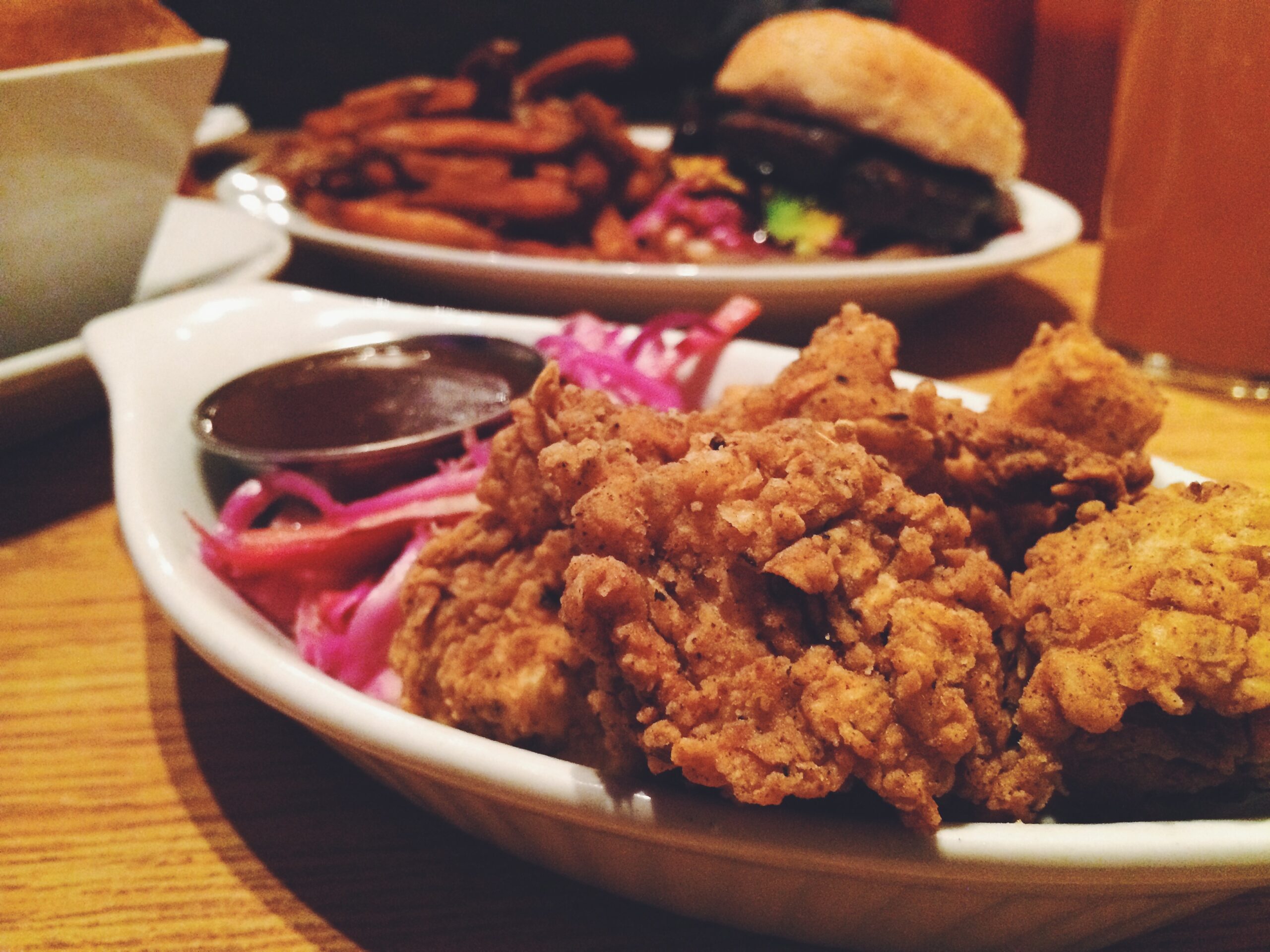 disgraceland_hot for food