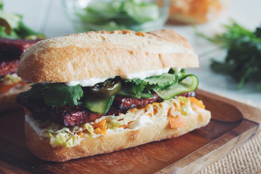bbq tempeh banh mi_hot for food