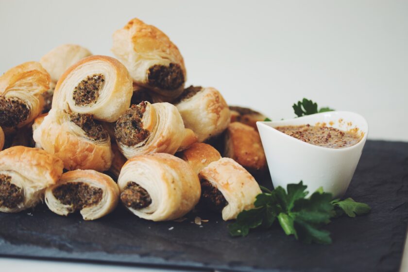 vegan sausage rolls_hot for food