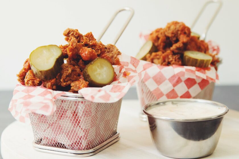 buffalo oyster mushrooms_hot for food