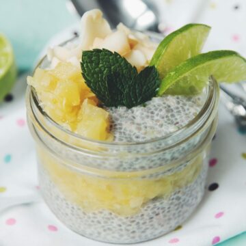 Piña Colada Chia Pudding_hot for food