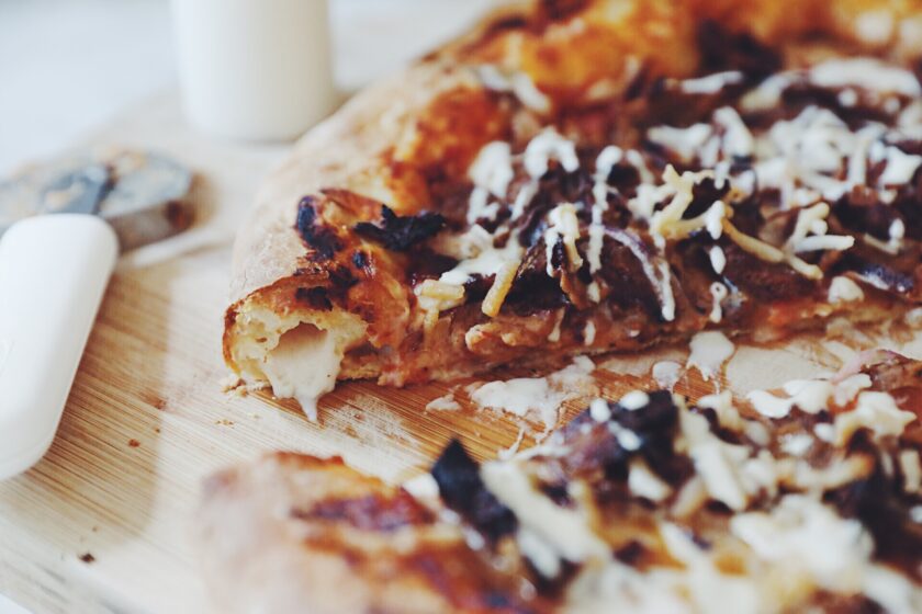 stuffed crust donair pizza_hot for food