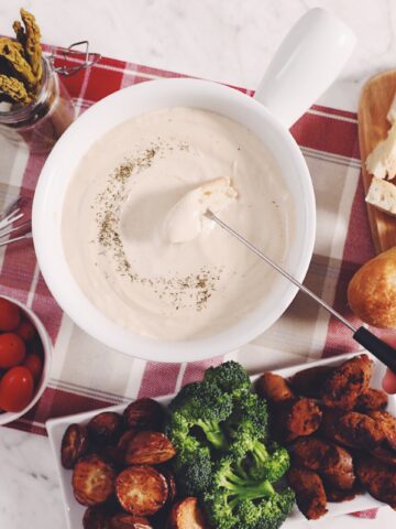 the ultimate vegan beer cheese fondue_hot for food