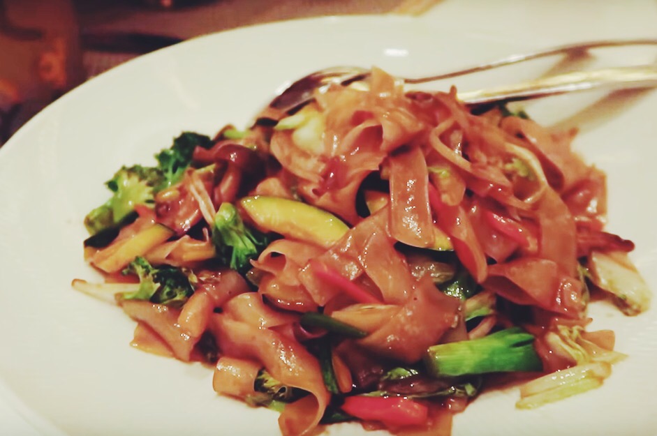 andreas_hot for food