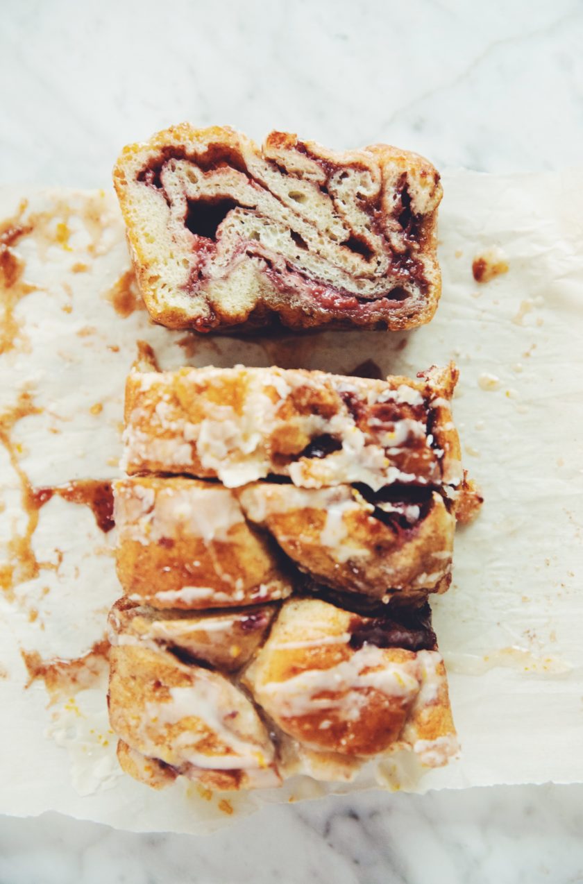 vegan strawberry pull apart bread_hot for food